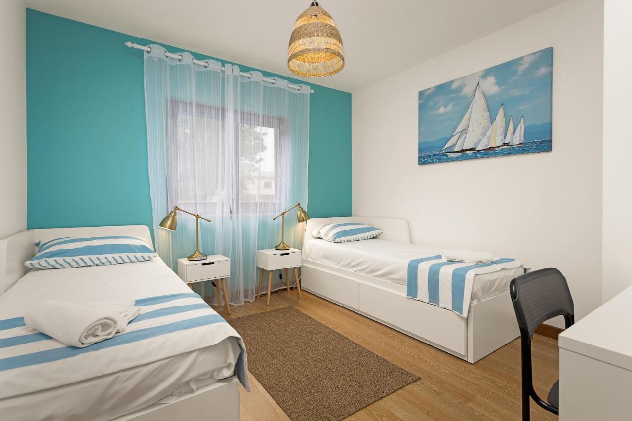Apartments Cesare With Shared Pool Ližnjan Exterior foto